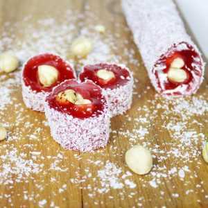 Güllü fındıklı sarma lokum